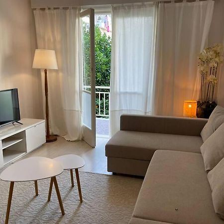 Studio Stay Apartment Каламата Екстериор снимка