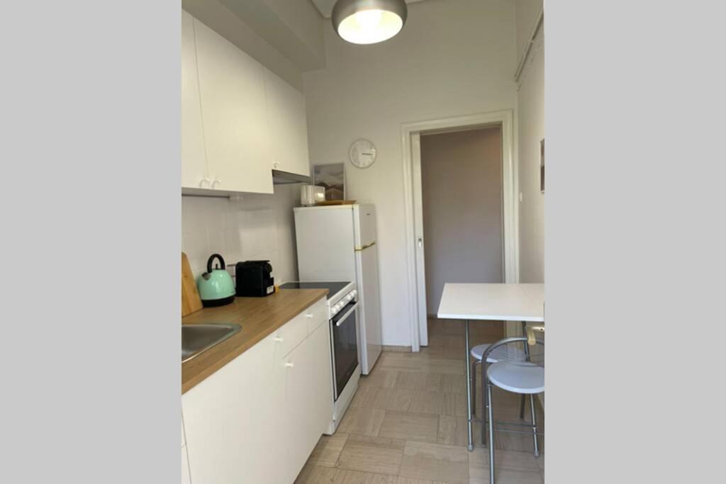 Studio Stay Apartment Каламата Екстериор снимка